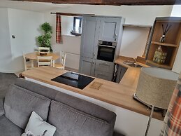 Monkton Court House B&B