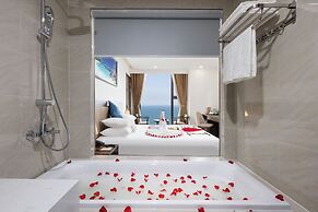 Miracle Luxury Hotel