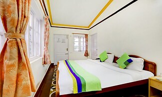 Treebo Atithi Bhavan, 1 Km From Ooty Lake
