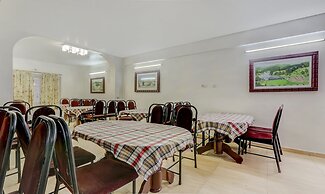 Treebo Atithi Bhavan, 1 Km From Ooty Lake