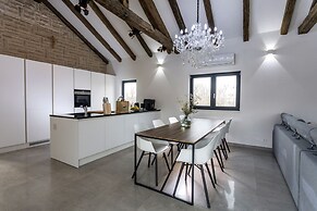 Villa Mala