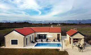 Villa Mala