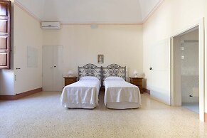 1893 Villa Martella