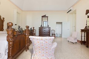 1893 Villa Martella