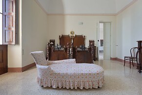 1893 Villa Martella