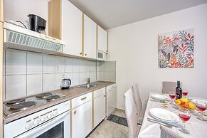 Silver Cherry Apartments