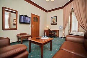 Park Hotel