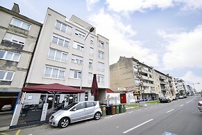 Apartment Stadium