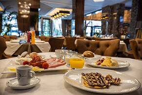 Hotel Golden Palace