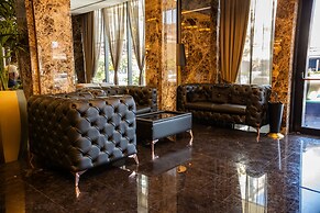 Hotel Golden Palace