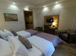 Hotel Golden Palace