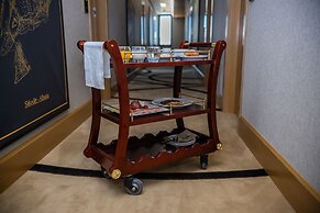 Hotel Golden Palace