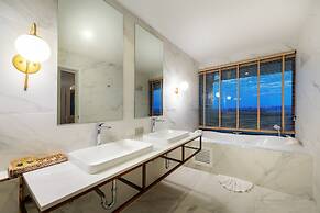 Nine River Hotel