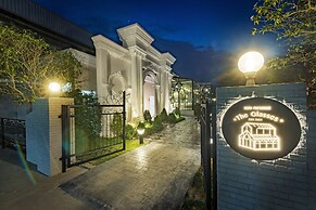 Nine River Hotel