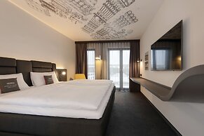 V8 Hotel Köln