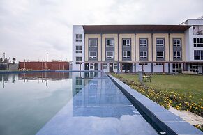 Eseriani The Resort