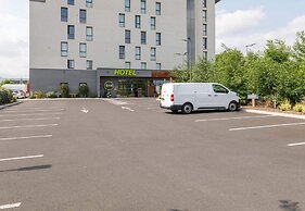 B&B HOTEL Clermont-Ferrand A71/A75 La Méridienne