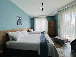 Aria Plus Ev Otel
