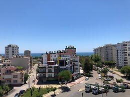 Aria Plus Ev Otel