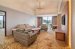 Zenith Hotel Cameron