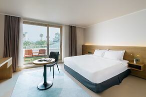 Bloom Hotel