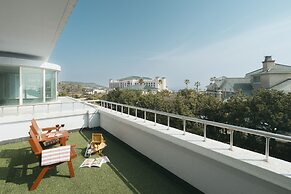 Bloom Hotel