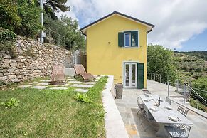Villa Cherry Garden