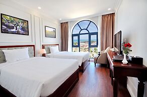 Sunflower Hotel