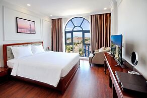 Sunflower Hotel