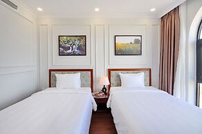 Sunflower Hotel
