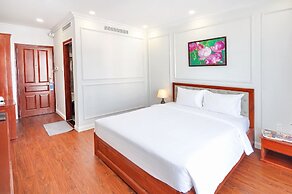 Sunflower Hotel