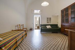 2082 Casa Gegè
