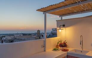 2239 Salento Sunset