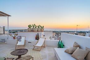 2239 Salento Sunset
