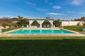 Villa Padangi
