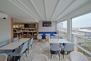 Serai Hotel