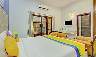 Itsy Hotels Golden Vista