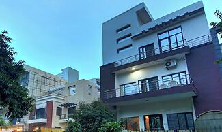 Itsy Hotels Golden Vista