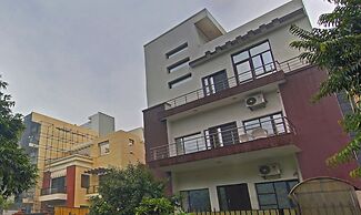 Itsy Hotels Golden Vista