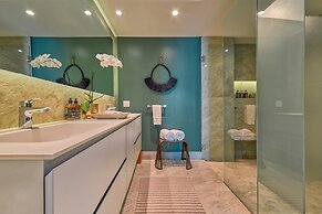 Maxwell Residences at Indah