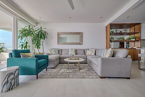 Maxwell Residences at Indah