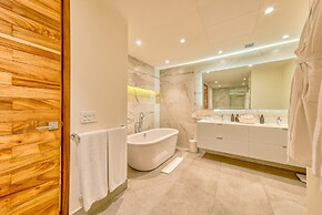 Maxwell Residences at Indah