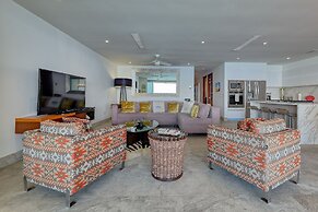 Maxwell Residences at Indah