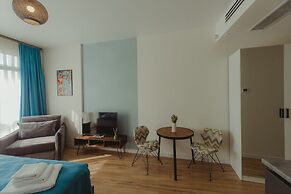 White sails residential hotel