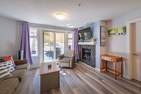 Luxurious Honeymoon & Anniversary Suite