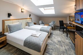Sky Hotel Kraków