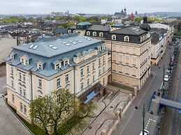Sky Hotel Kraków