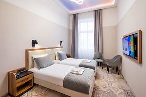 Sky Hotel Kraków