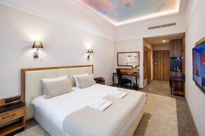 Sky Hotel Kraków