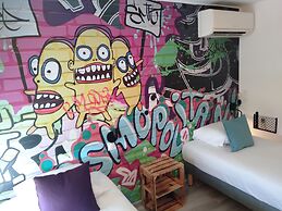 Arl Hotel